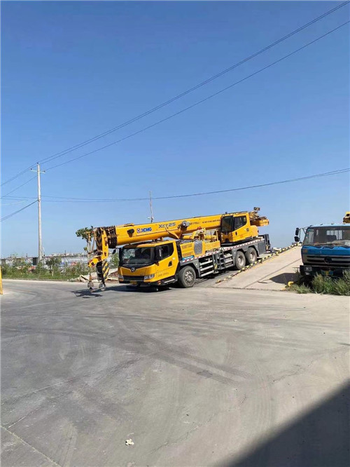 南丹县吊车作业时，可能会产生哪些额外收费项目？